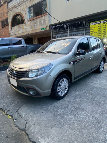 Renault Sandero 1.6 Gt Line