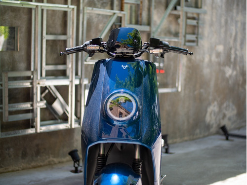 Imagen 10 de 15 de Moto Electrica Scooter Nuuv Nqi Sport Bosch Litio Panasonic