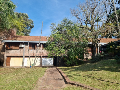Casa Parque En La Ciudad, La Mansion Del Bosque