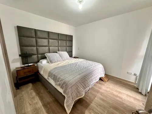 Apartamento En Venta En Las Lomitas. Cod V18972