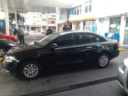 Volkswagen Vento 2.0 Advance Summer Package 115cv M/t