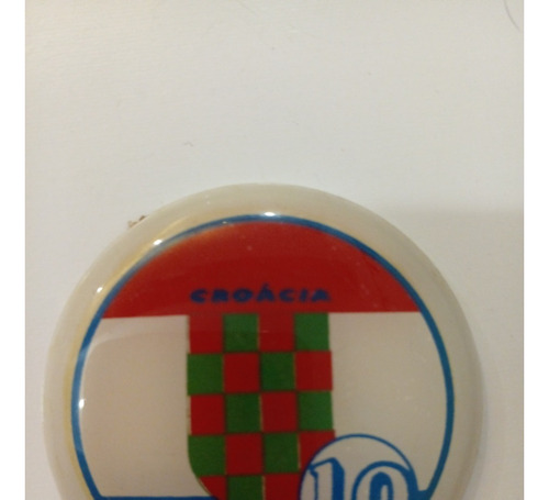 Botão Crakes - Croácia - Anos 90 - Vidrilha (Usado)