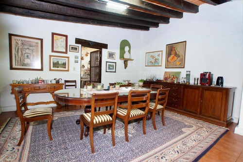 Propiedad A La Venta En El Corazón De Cuernavaca