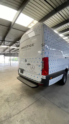 Mercedes-Benz Sprinter Cargo Van 517 X-Larga