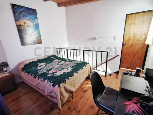 Imagen 17 de 19 de Casa En Venta De 2 Dormitorios Con Patio En La Plata
