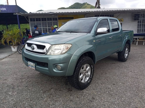 Imagen 2 de 17 de Toyota Hilux Kavak