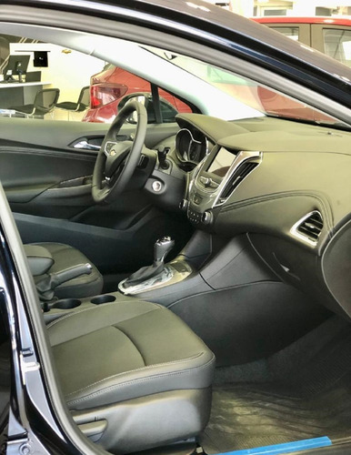 Imagen 6 de 25 de Chevrolet Cruze 5 Puertas Lt 1.4n Automático Hatchback 2023*