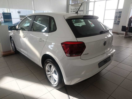 Volkswagen Polo 1.6 Msi Trendline At Miaj