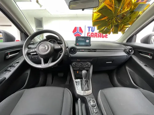 Mazda Mazda 2 1.5 i sedan aut a/ac