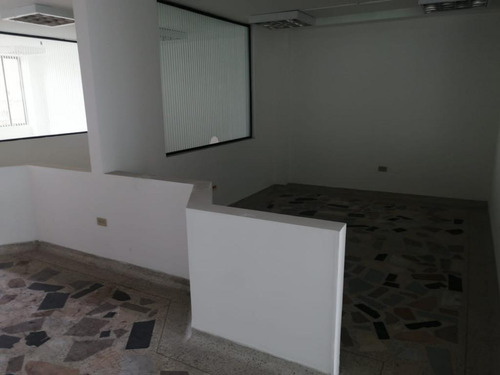Imagen 9 de 17 de Edificio En Arriendo En Bogotá Bellavista Occidental. Cod 101670