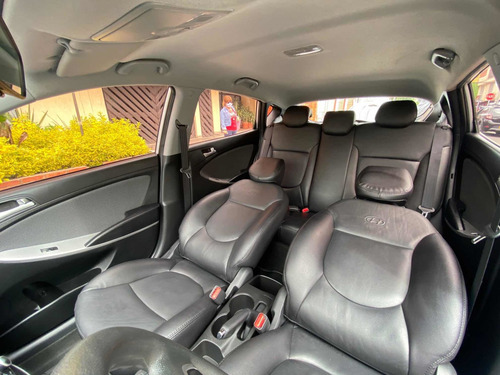 Hyundai Accent I25 1.6 Mec
