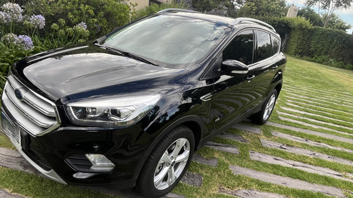 Ford Kuga 2.0 Titanium At Awd
