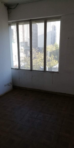 Oficinas Pleno Centro!! Av. Gral Paz 323 Esquina Santa Rosa