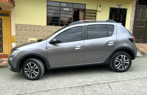 Renault Stepway 1.6 Intens