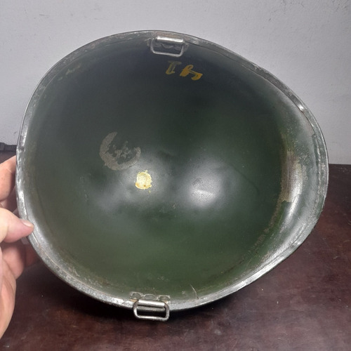 Imagem 3 de 7 de Capacete M1 Antigo Numerado Emenda Traseira Fecho Flexível.