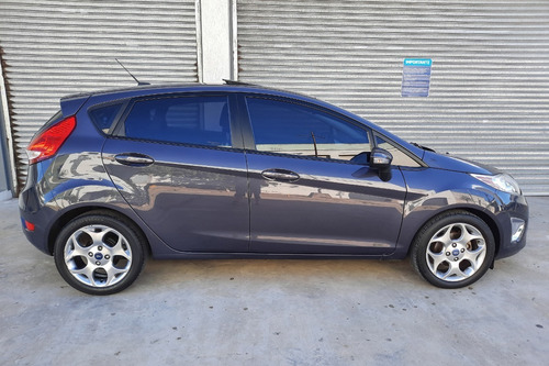 Ford Fiesta Kinetic Titanium *unico Dueño* Excelente Estado