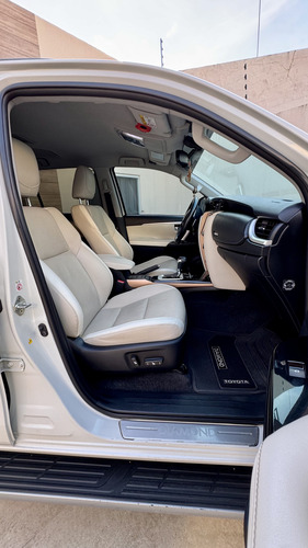 Toyota SW4 2.8 Tdi Srx Diamo7L 4X4 Aut. 5P