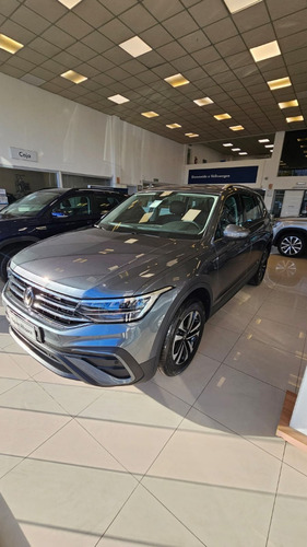 Volkswagen Tiguan Allspace 2.0 Tsi Life 4Motion Dsg