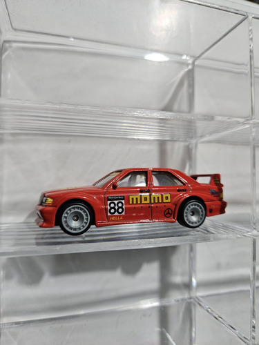 Hot Wheels Premium Mercedes Benz 190e Momo