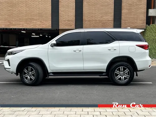 Toyota Fortuner 2.7l