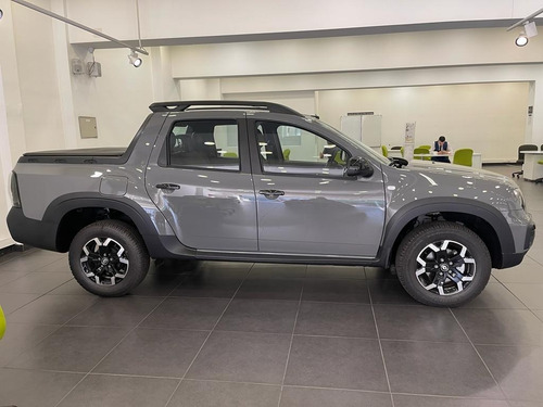 Imagen 2 de 15 de Renault Oroch 1.3 Tce 163 Outsider Mt 2wd Mr