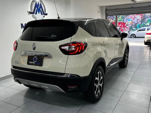Renault Captur 2.0 Intens Automática