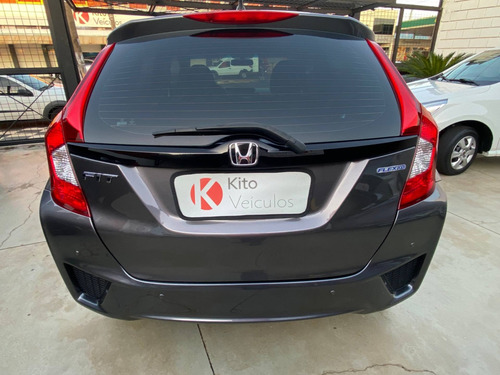 Imagem 6 de 11 de Honda Fit 1.5 Lx 16v Flex 4p Manual