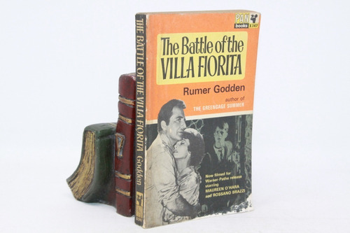 Rumer Godden - The Battle Of Villa Fiorita - Libro En Inglés