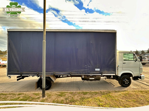 Volkswagen 9 150 2007