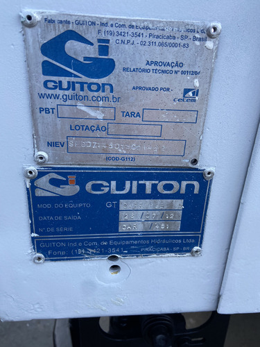 Mb Accelo 815 2021 No Cesto Aéreo Ou Chassi