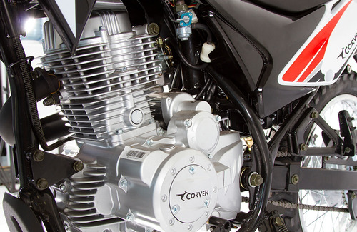 Imagen 10 de 16 de Corven Triax 250 R3 0km 2023