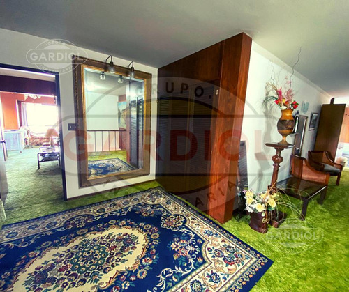 Venta De Casa En Colonia Del Sacramento. Rambla Costanera
