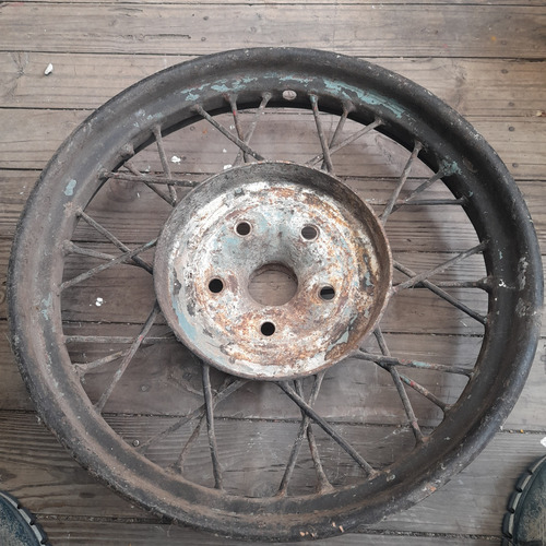 Imagem 4 de 9 de Roda Aro 21 Fordinho Ford Antigo Raiada Pra Restauro