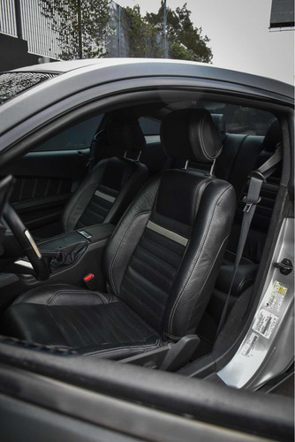 Ford Mustang 3.7