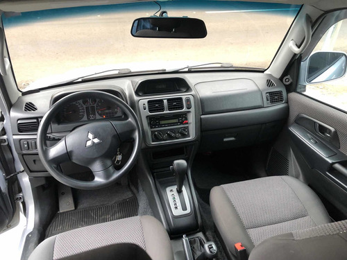 Imagem 5 de 6 de Mitsubishi Pajero Tr4 2009 2.0 Flex Aut. 5p