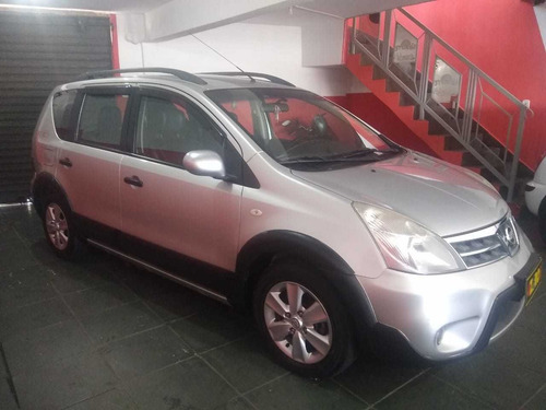 Nissan Livina X-gear 2011 1.6 Sl Flex 5p