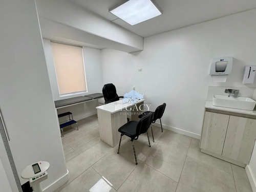 Oficina Habilitada Centro Médico, Studioffice 
