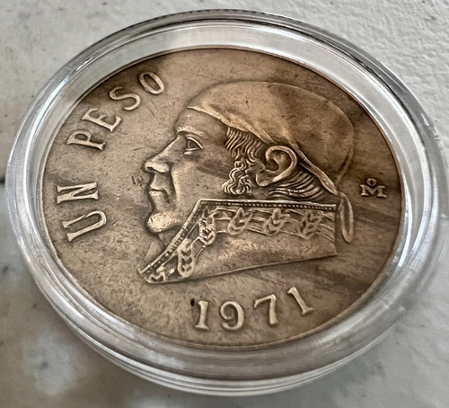 Moneda De 1 Peso Mexicano De 1971 En Excelentes Condiciones