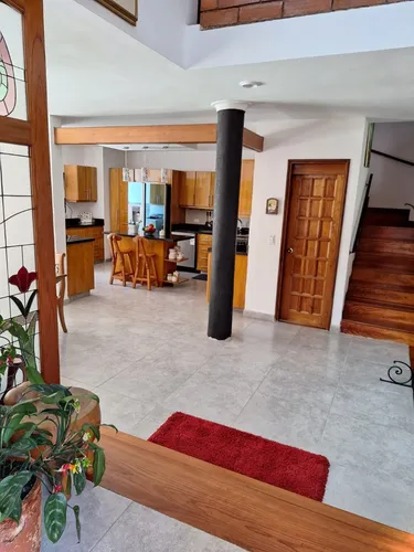 Vendo Amplia Casa 255 Mts En El Poblado Cola Del Zorro