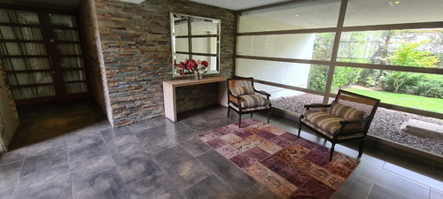 Robles 12667. Lo Barnechea