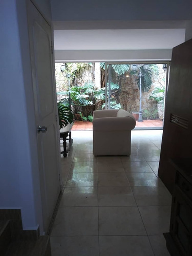 Imagen 2 de 14 de En Venta Casa Llano Alto Urb. Las Villas Casavenezia Br