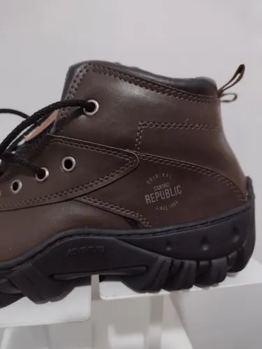 Bota adventure hotsell sandro republic himalaia