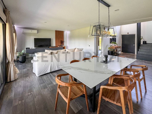 Virazón Nordelta Al Lago Casa De 3 Plantas En Venta