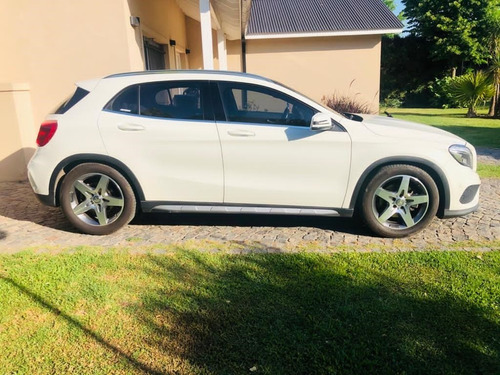 Mercedes Benz Gla 250 4 Matic Amg-line 211 Cv