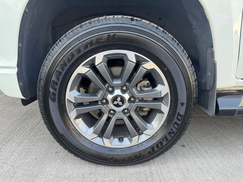Mitsubishi L200 2.4 Cd Gls 4X4 At
