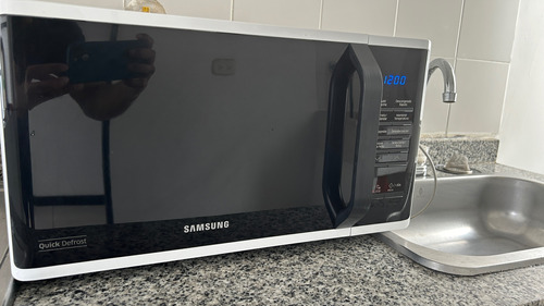 Horno Microondas Samsung - Como Nuevo