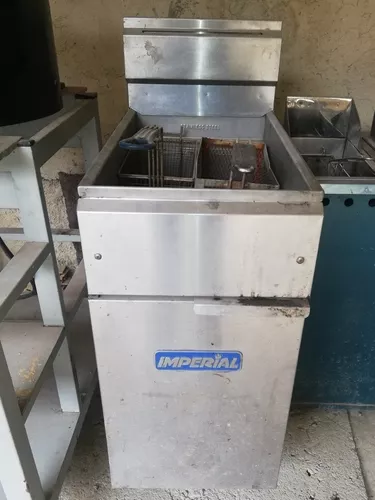 Freidora a gas 1 cuba 8 litros de aceite 10kw 400x700x900h mm GF712 Línea  Estambul