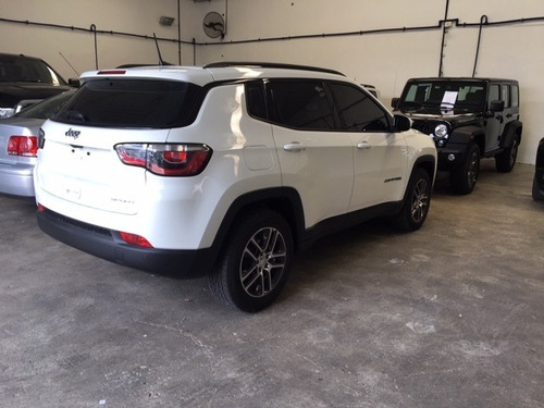 Jeep Compass 2.4 Sport At6