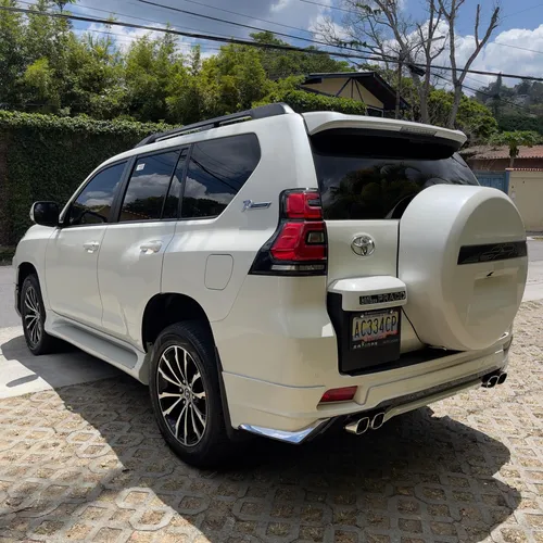 Toyota Prado Dubai