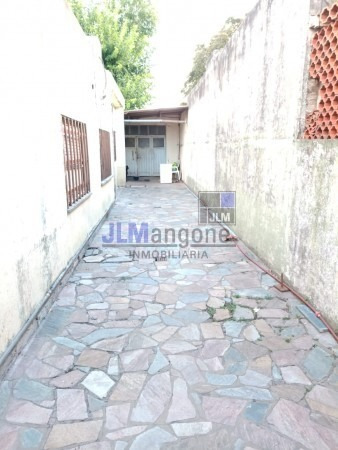 Imagen 3 de 16 de Casa Y Locales Sobre Lote 10x40
